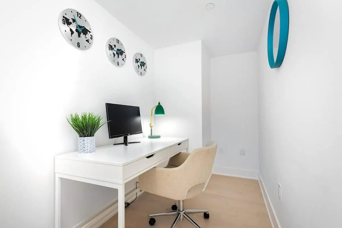 Work And Relax In Our 1Br Dt Διαμέρισμα Τορόντο Καναδάς