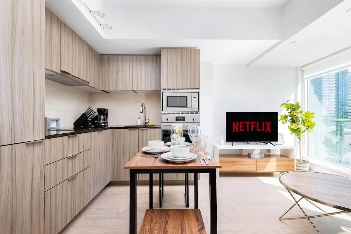 Work And Relax In Our 1Br Dt Διαμέρισμα Τορόντο 0*,